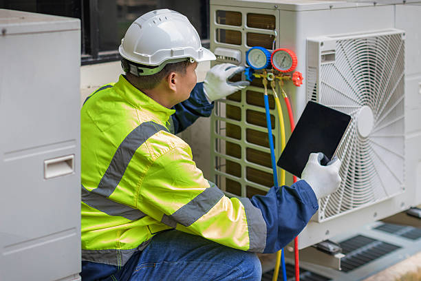 Professional Hvac technician working in Coalville, UT